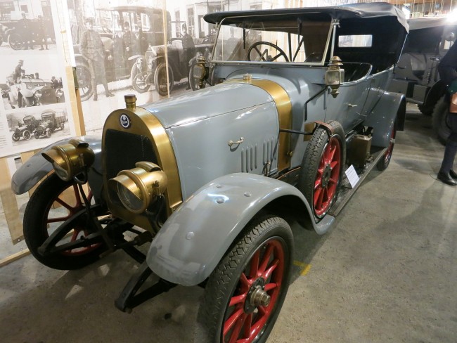 1913 Fischer Auto im Zgh SH